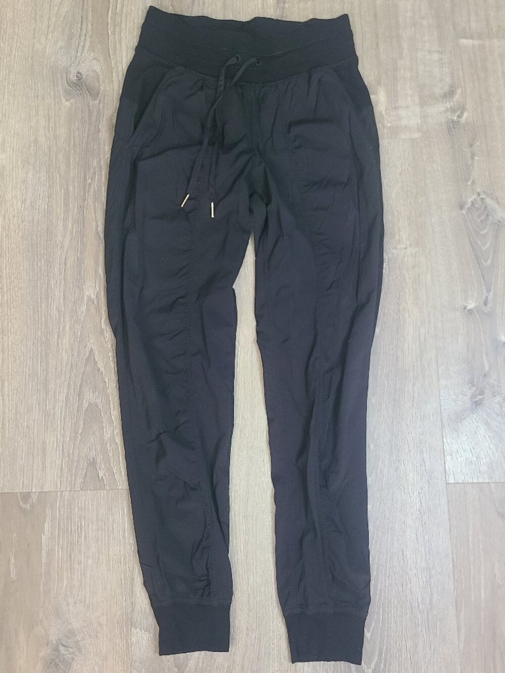 Lululemon Black Swift Fabric Dance Studio Jogger Pants Sz 4 26" Inseam